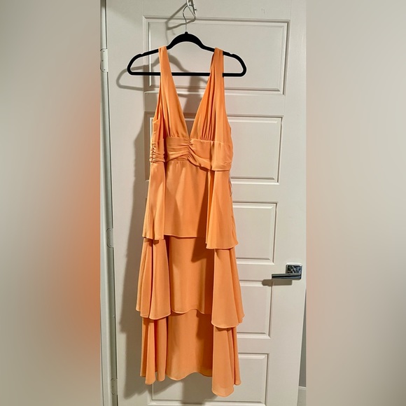 Light Orange Sleeveless Tiered Midi Dress Size XL - Picture 4 of 6